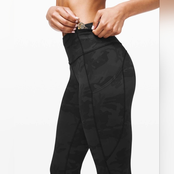 Lululemon Fast and Free 28" Incognito Camo Multi Grey Size 4 - Picture 3 of 11